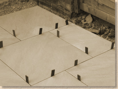 using joint spacers with ceramic paving